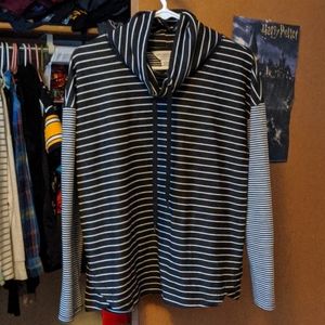 Liz Claiborne cowl neck hoodie size L